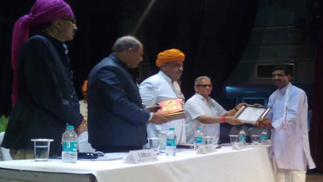 Veer Durga Das Award 2014